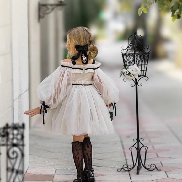 Petite Maison Dress tulle dress - Picture 2 of 3